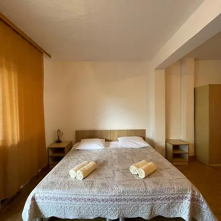 Ivanka * Starigrad Paklenica