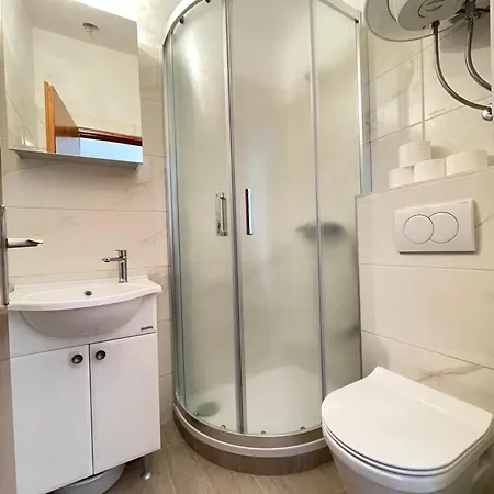 Ivanka Apartment *