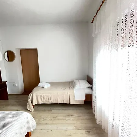 Apartment Ivanka Starigrad Paklenica